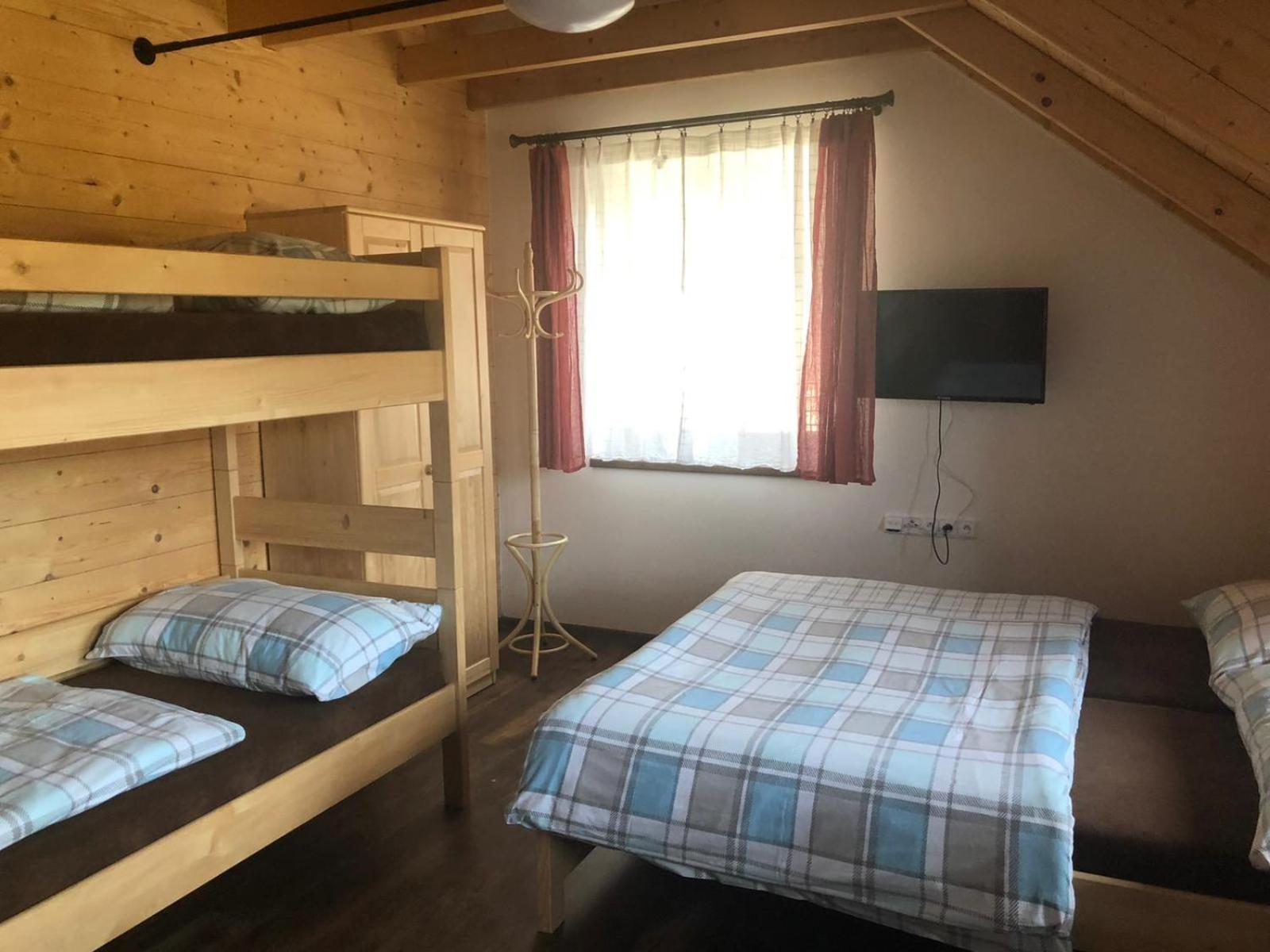 Apartmany Verunka クヴィルダ 部屋 写真